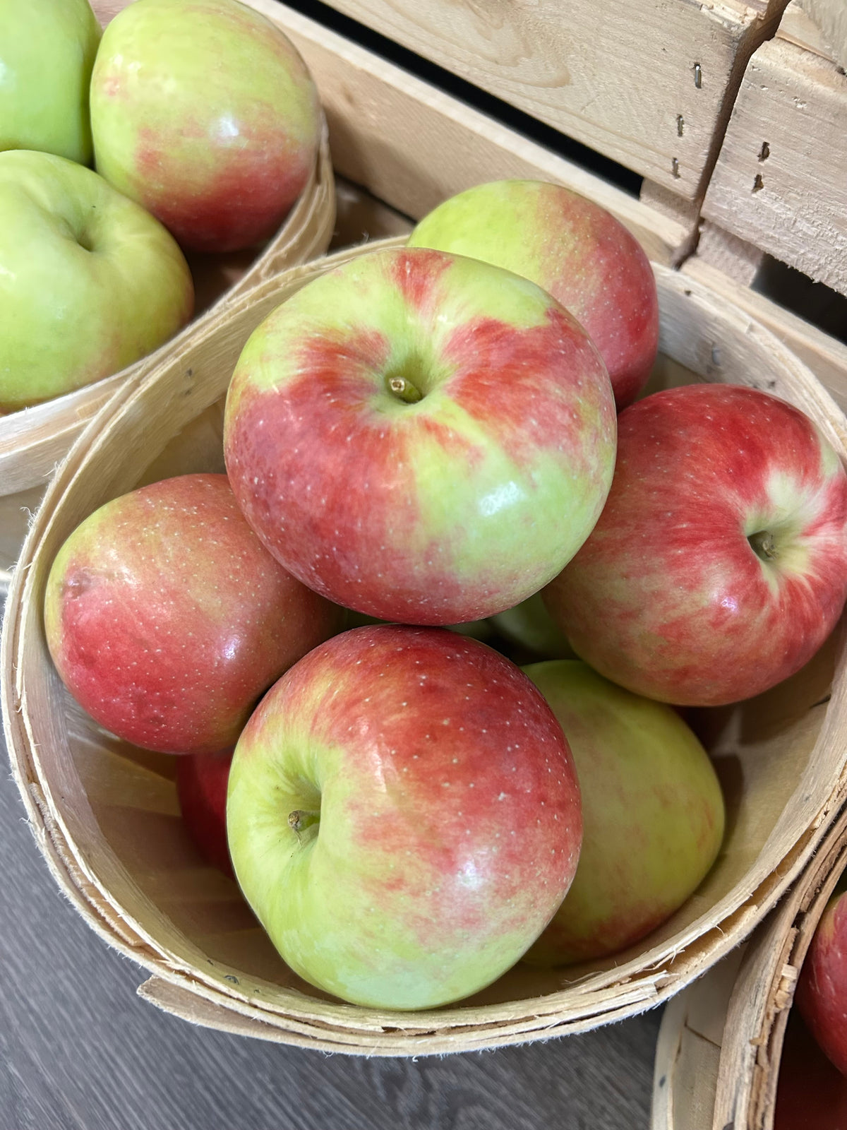 Apples - MacIntosh Apples - buy 1 half peck, get 1 FREE!